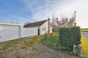 Photo 14- click for photo gallery